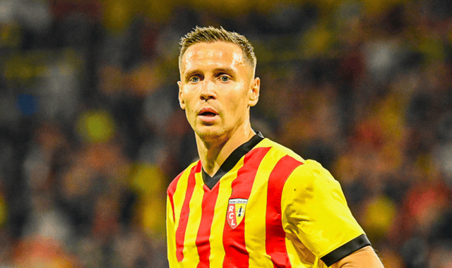 法甲：朗斯近期表现跳跃，欧塞尔状态不理想