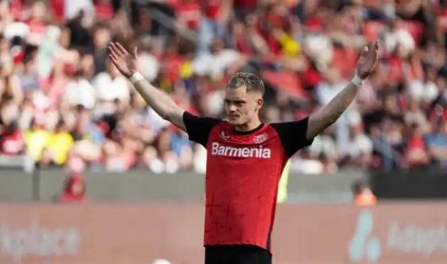 转会市场震撼！维尔茨加盟利物浦，挑战金球奖荣誉