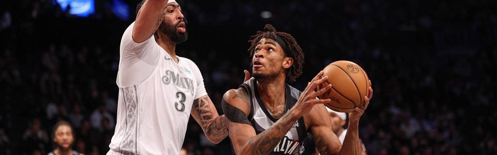 浓眉复出轻松12分丁威迪16+12 独行侠送篮网4连败