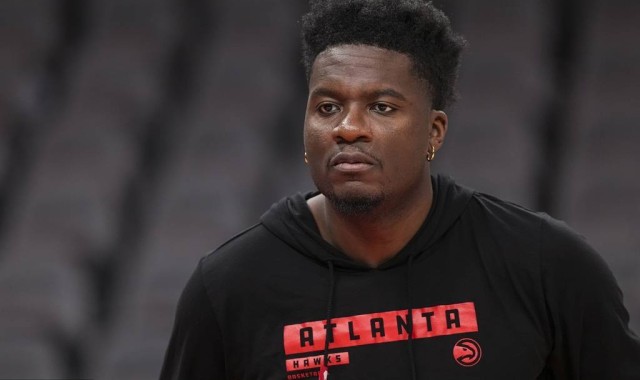 卡佩拉3年2150万重回休斯顿 火箭阵容完成全面升级