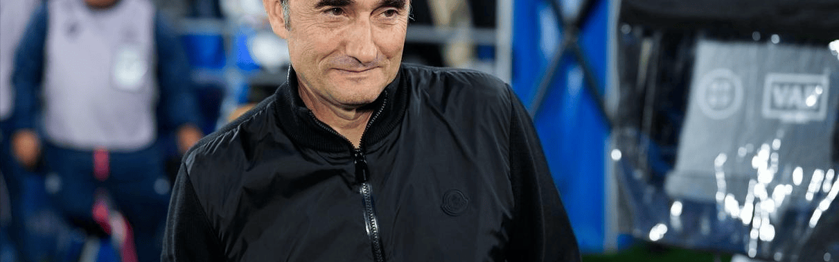 2-0，61岁前巴萨主帅发威：率队2连胜，提前2轮获下赛季欧冠席位