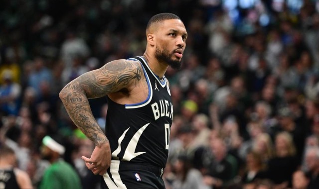 曝有多支球队联系利拉德 勇士也表达了兴趣