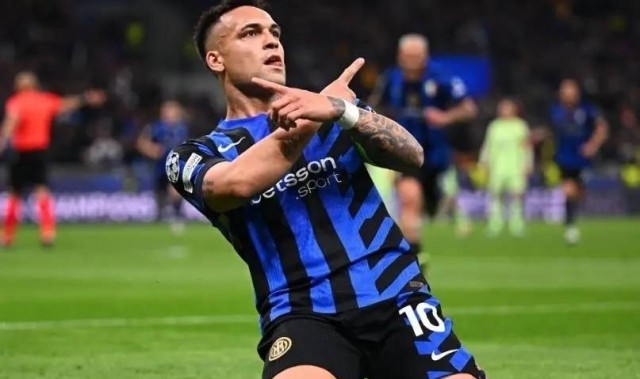 巴萨现在最适合的三个中锋，两个买不起，还有一个不愿意来