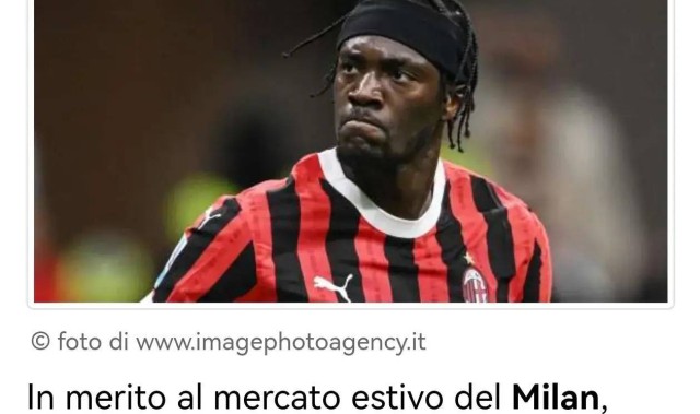 意甲媒体透露：米兰将尝试留下亚伯拉罕，他目前已经成为了孔塞桑在锋线上的第一选择